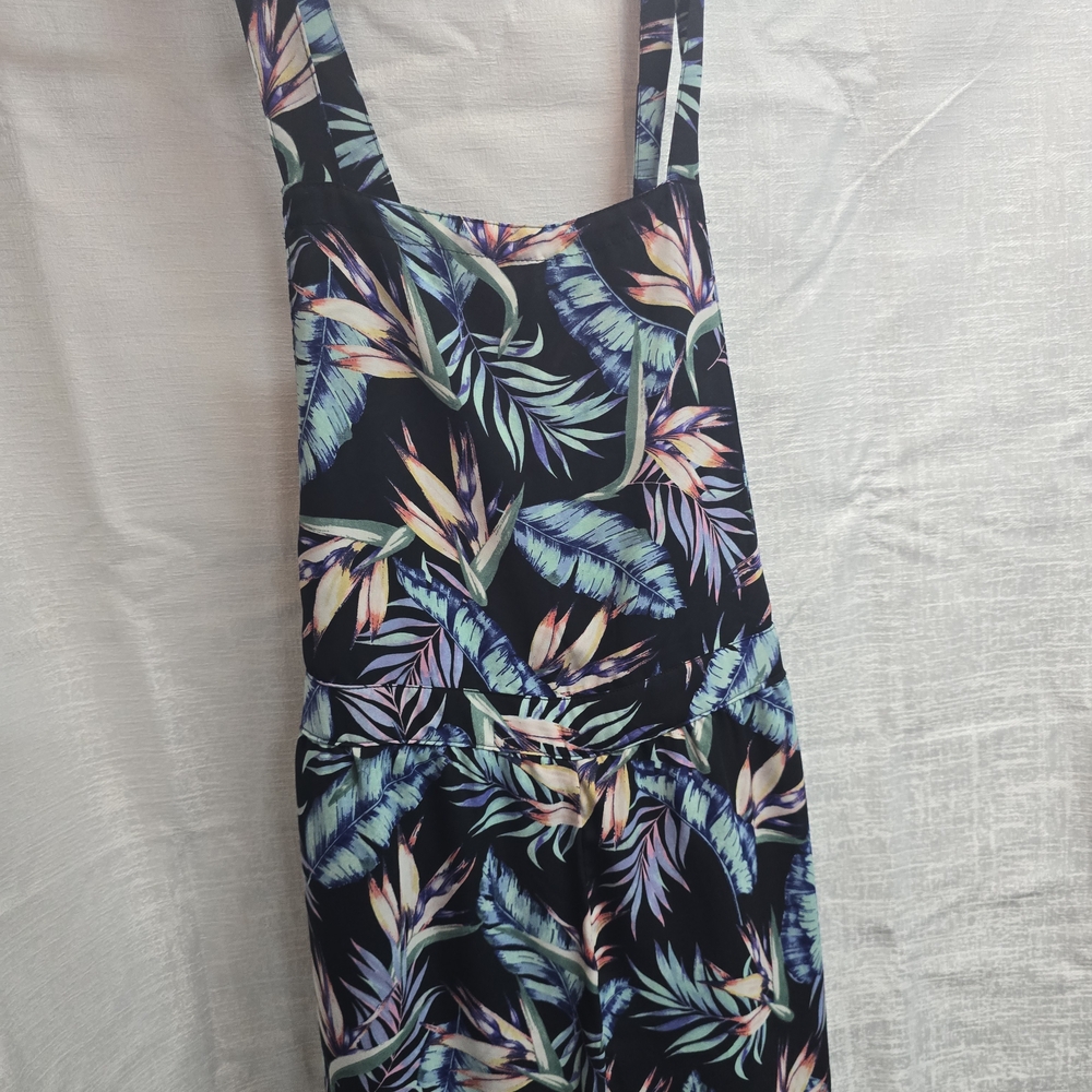 H&M Black and Blue Tropical Short All